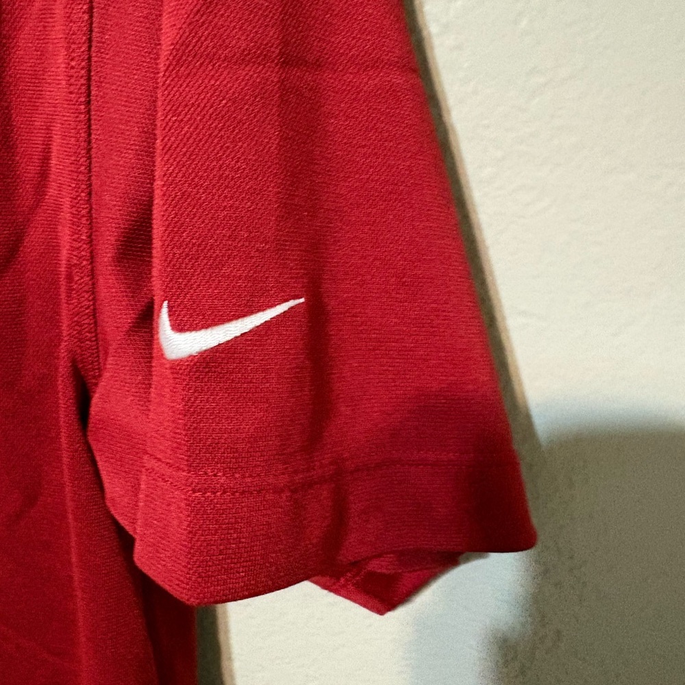 Nike Golf Dark Red Men's Walt Disney World Mickey Mouse Size S Polo Shirt - Picture 6 of 11